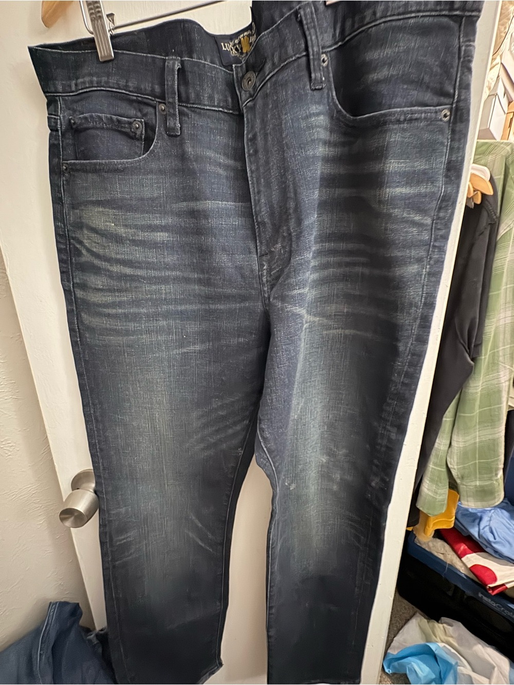 Lucky Brand Men's Dark Blue Relaxed Jeans
